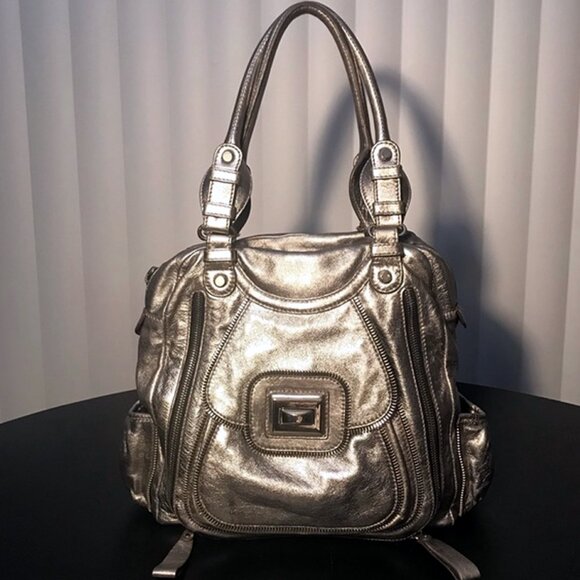 Lockheart Silver Metallic Leather Handbag
